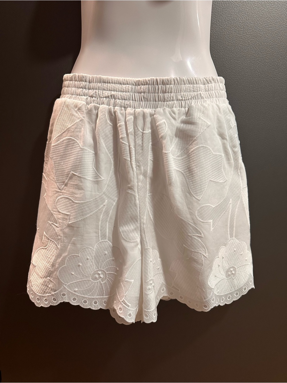 Magaschoni White Embroidered Cotton Shorts